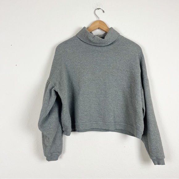 Lululemon Peaceful Moments Pullover Size M/L - Picture 2 of 5